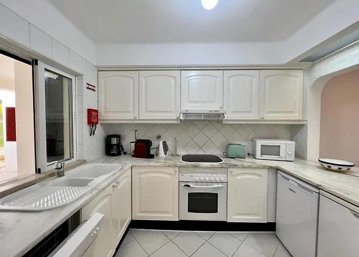 Balaia Golf Vilage 1 With Pool By Homing Apartamento *